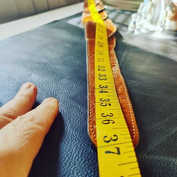 Leather Belt  3" W & 37" Long. By Dayton Hudson, made in Italy. Womens Classic - Picture 4 of 9